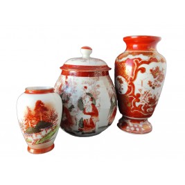 Japoniško porceliano stalo rinkinukas Japoniško porceliano stalo rinkinukas