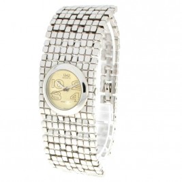 Q&Q QC51-225