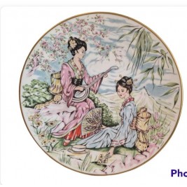   Japoniška porceleninė lėkštė