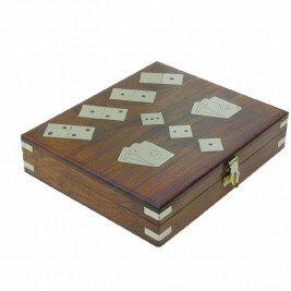 Žaidimai dėžutėje (kortos, domino, kauliukai)