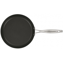 Keptuvė žema Pro IQ 24-26-28cm. Keptuvė žema Pro IQ 24-26-28cm.